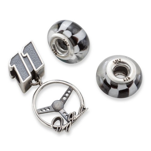 Denny Hamlin #11 Two Checkered Flag & Driver Number Steering Wheel Silver Beads
